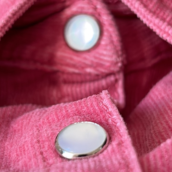 Vintage Cotton Ginny!! Pink corduroy “pearl” button shirt - Picture 13 of 13
